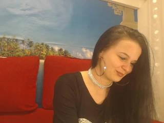 YourOnlyQueen - Live sex cam - 2763098