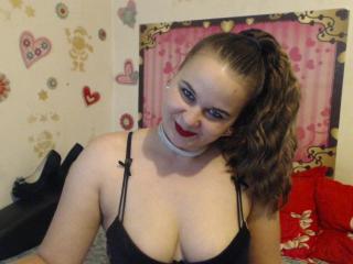 YourOnlyQueen - Live sex cam - 4661189