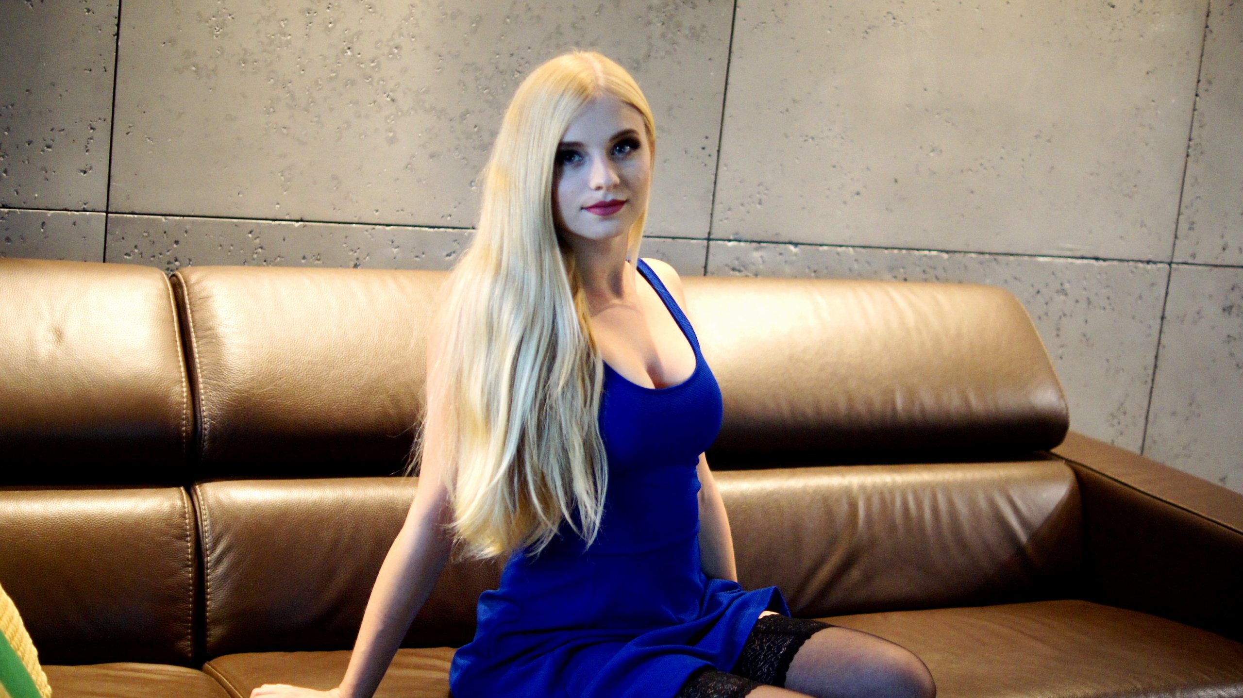 casting couch teens blonde