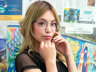 MiaHoty - Live porn &amp; sex cam - 7157836
