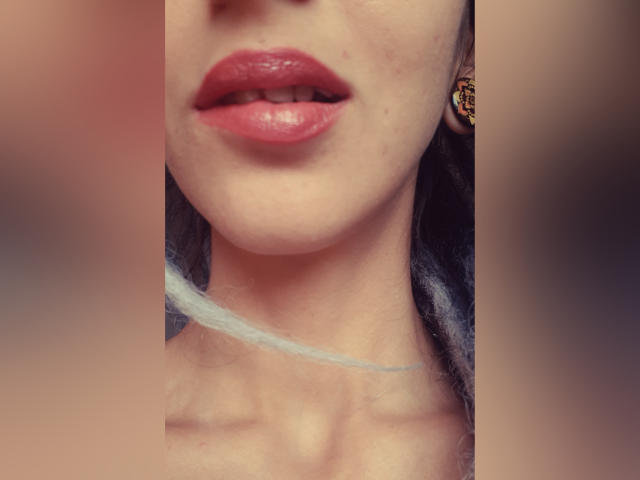 DeniseBlue - Live porn &amp; sex cam - 8152048